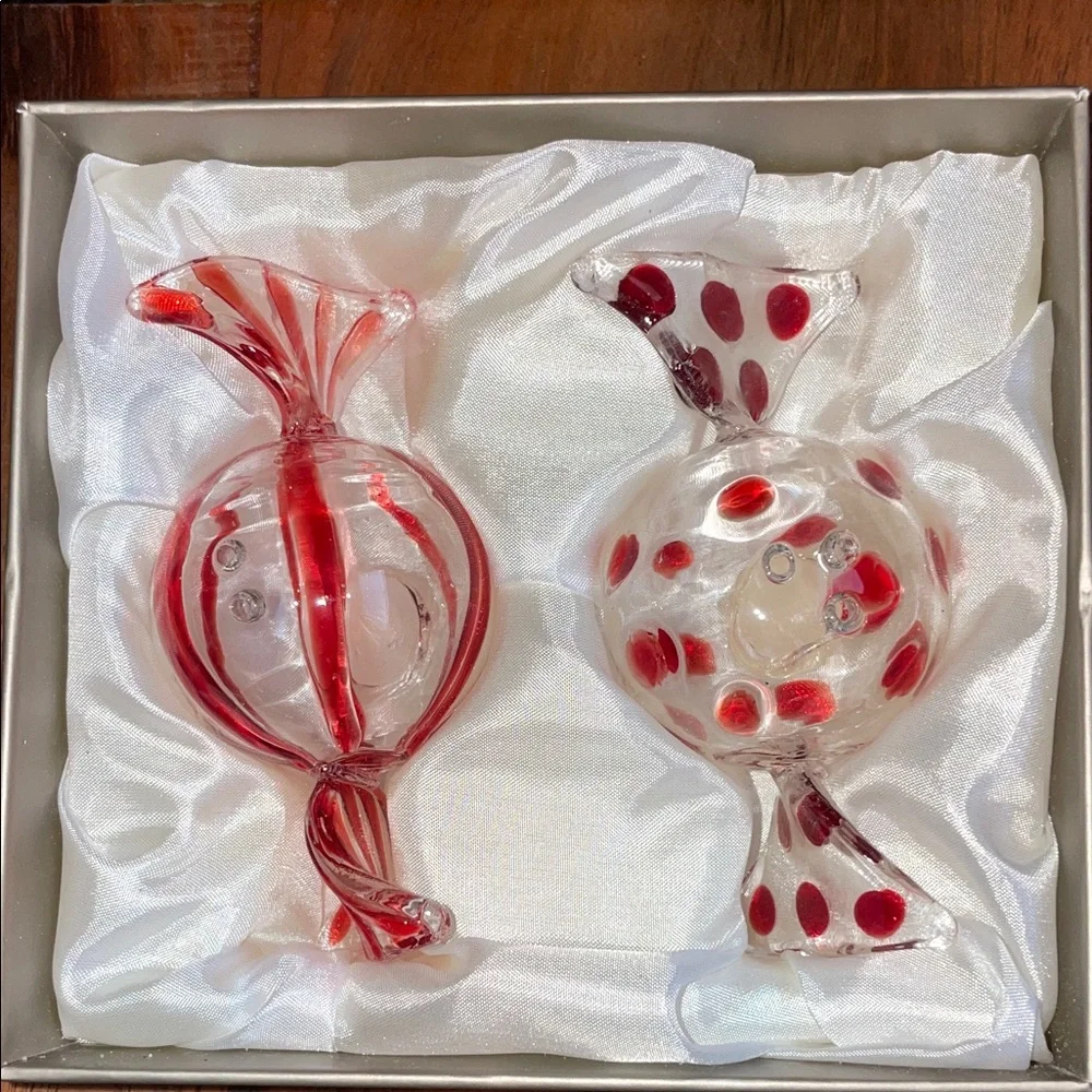 Pier 1 Red and White Candy Salt & Pepper Set